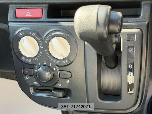 Suzuki ALTO 2017-08 8878606-5