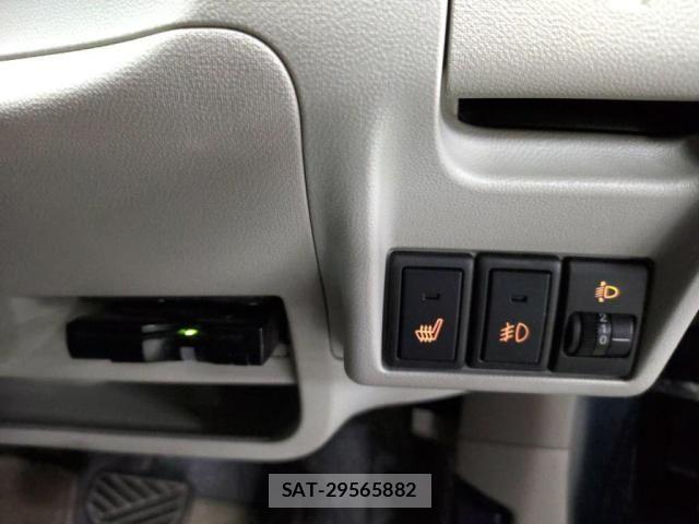 Suzuki ALTO 2013-05 4927931-12