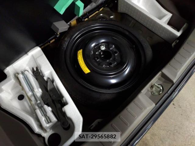 Suzuki ALTO 2013-05 4927931-29