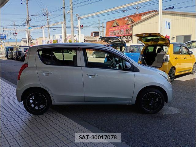Suzuki ALTO 2013-09 6241920-3