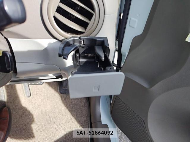 Suzuki ALTO 2013-06 7214524-18