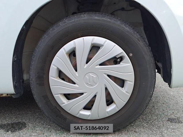 Suzuki ALTO 2013-06 7214524-24