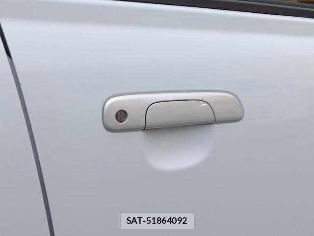 Suzuki ALTO 2013-06 7214524-25