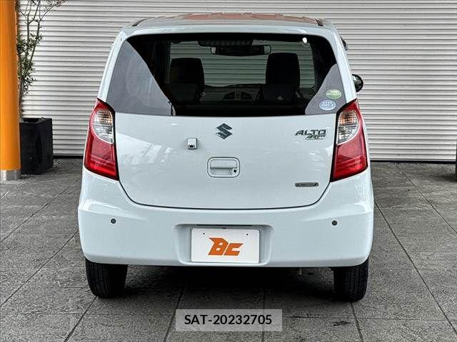 Suzuki ALTO 2013-08 7214528-13