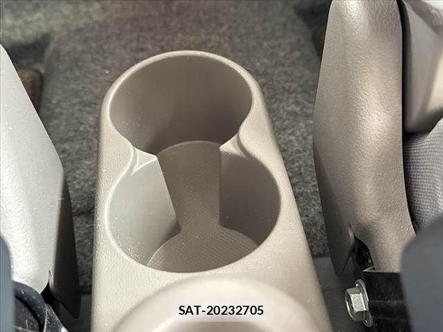 Suzuki ALTO 2013-08 7214528-25