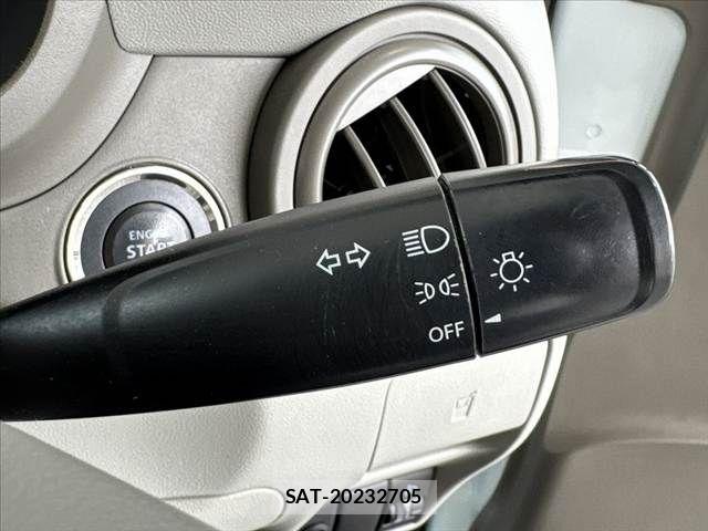 Suzuki ALTO 2013-08 7214528-27