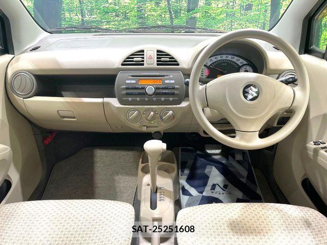Suzuki ALTO 2012-02 7356729-1