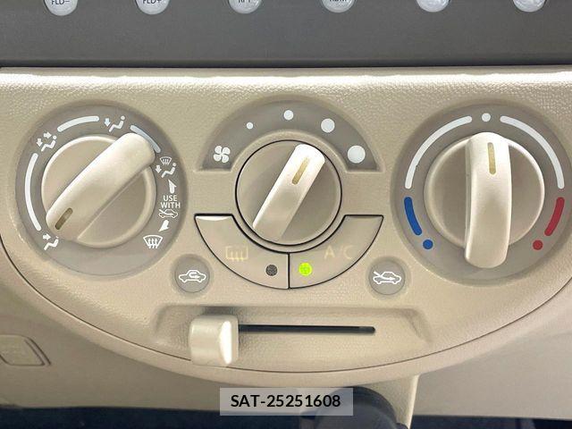 Suzuki ALTO 2012-02 7356729-5