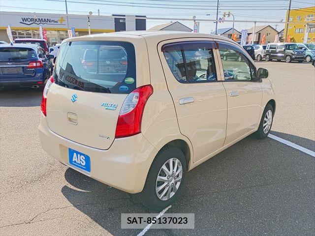 Suzuki ALTO 2013-10 7875196-2