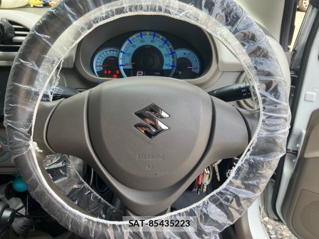Suzuki ALTO 2013-07 8072756-11
