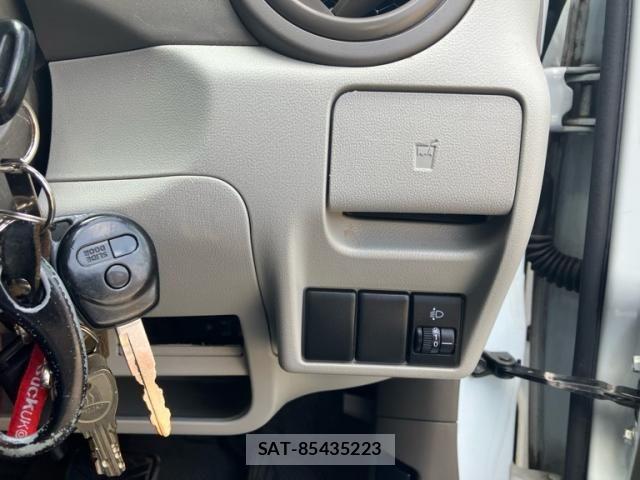 Suzuki ALTO 2013-07 8072756-12