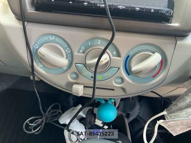 Suzuki ALTO 2013-07 8072756-14