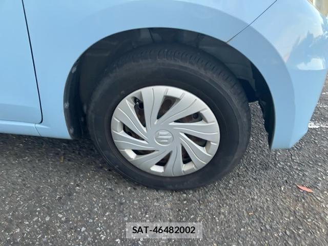 Suzuki ALTO 2013-07 8097906-12