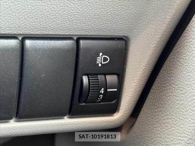 Suzuki ALTO 2013-07 8097905-24