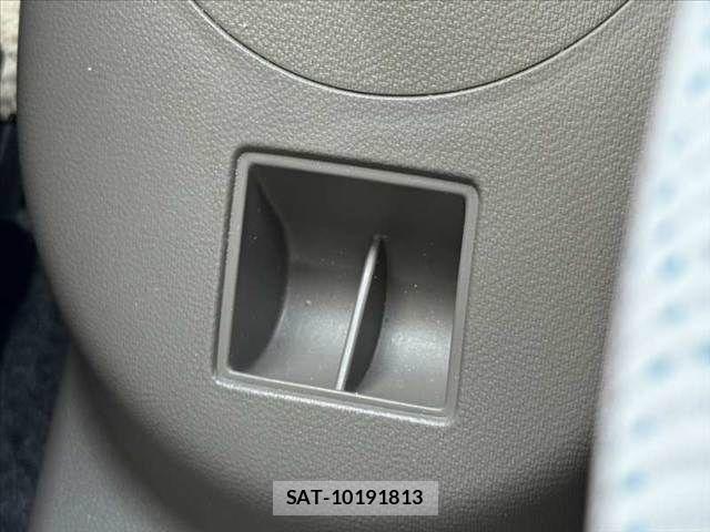 Suzuki ALTO 2013-07 8097905-28
