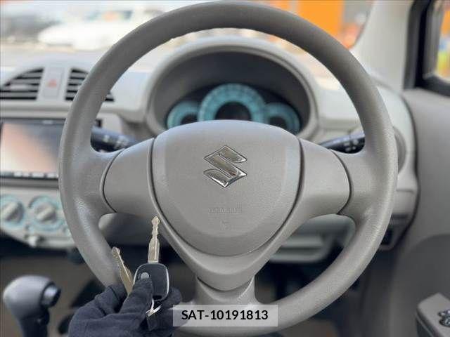 Suzuki ALTO 2013-07 8097905-4