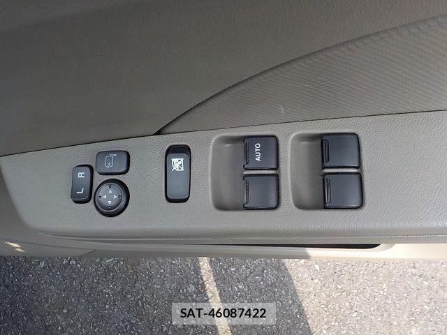 Suzuki ALTO 2013-11 8097904-13