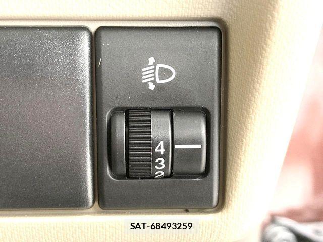 Suzuki ALTO 2012-07 8157910-5