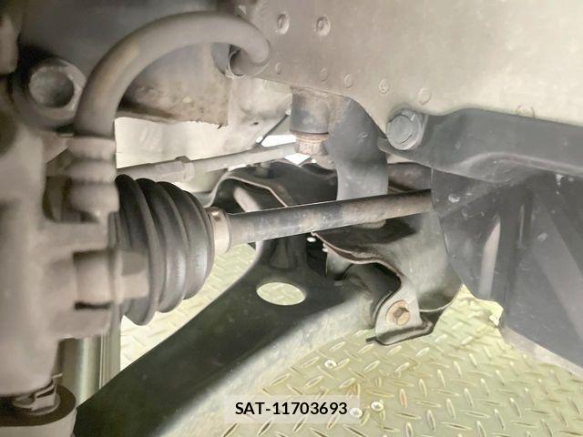 Suzuki ALTO 2015-04 8206209-19