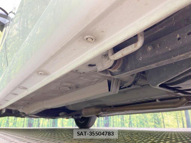 Suzuki ALTO 2012-02 8228820-19