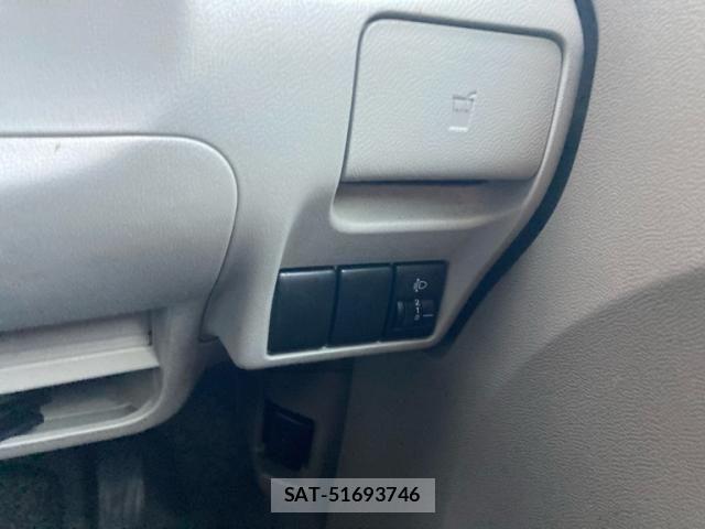 Suzuki ALTO 2013-07 8312898-20