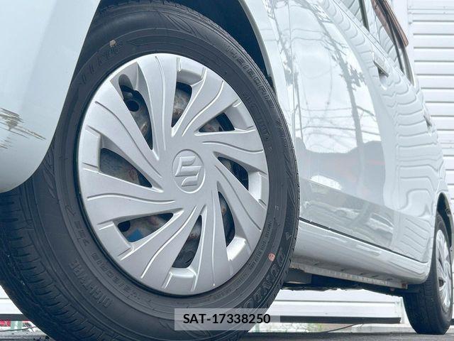 Suzuki ALTO 2013-09 8312897-10