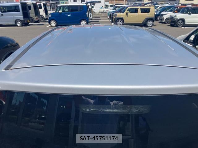 Suzuki ALTO 2012-02 8334741-10