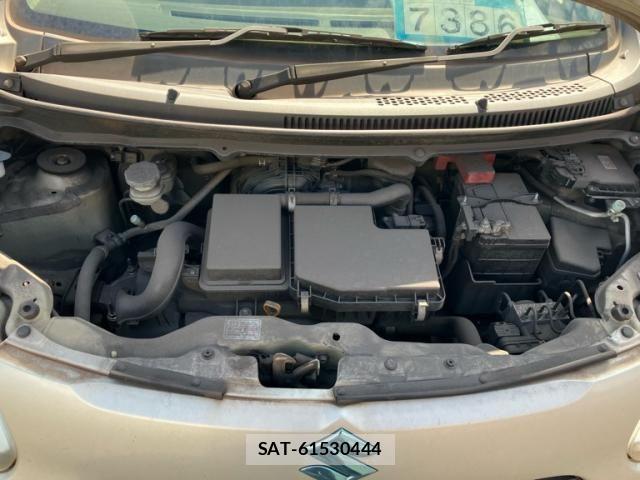 Suzuki ALTO 2013-09 8353867-17