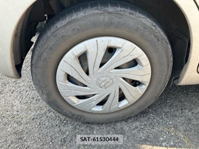 Suzuki ALTO 2013-09 8353867-6