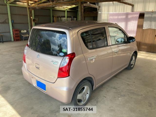Suzuki ALTO 2014-01 8364627-2