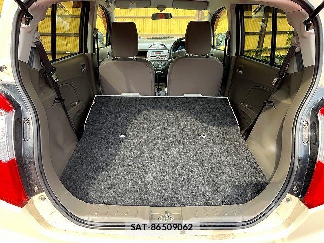 Suzuki ALTO 2013-06 8411144-21