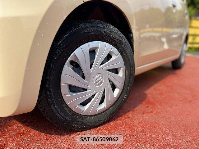 Suzuki ALTO 2013-06 8411144-26