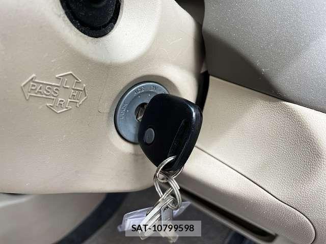 Suzuki ALTO 2011-12 8523438-4