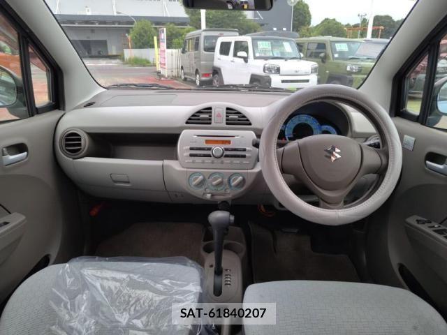 Suzuki ALTO 2014-03 8685131-2