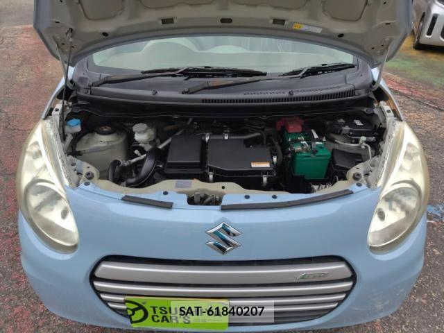 Suzuki ALTO 2014-03 8685131-29