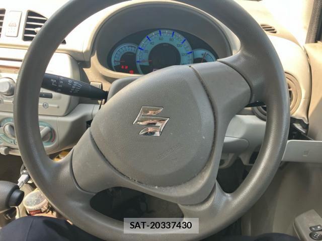 Suzuki ALTO 2014-04 6901769-12