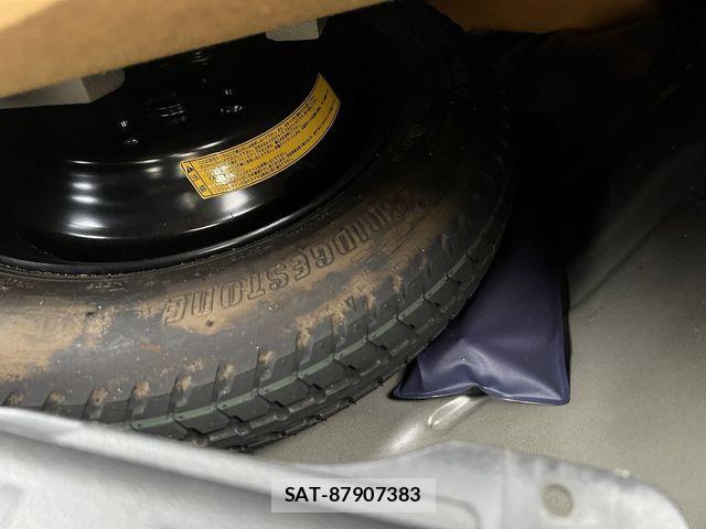 Suzuki LAPIN 2007-01 1488726-25