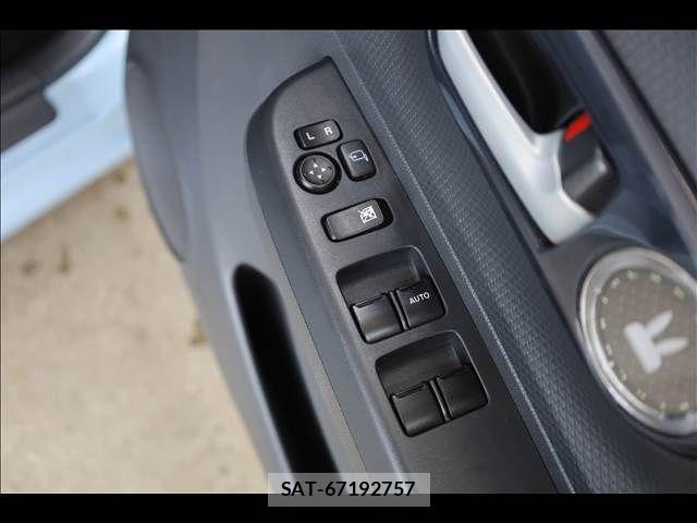 Suzuki LAPIN 2010-03 3658996-7