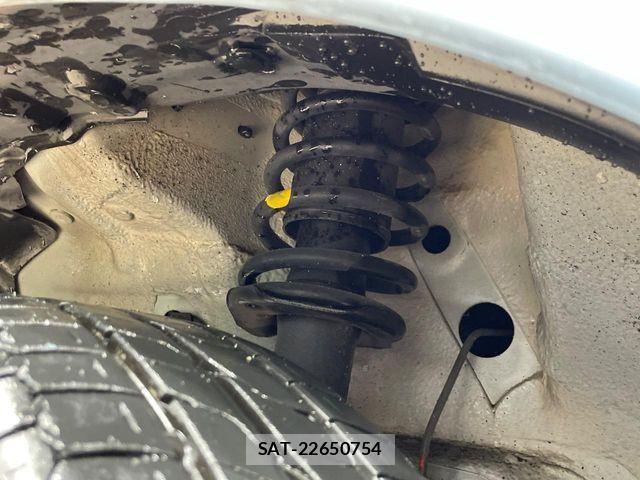 Suzuki LAPIN 2010-03 6008808-19