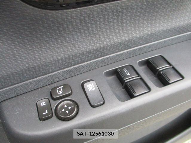 Suzuki LAPIN 2012-04 6494750-9