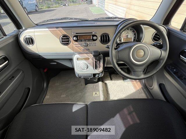 Suzuki LAPIN 2011-12 6610414-1