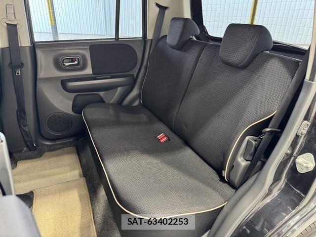 Suzuki LAPIN 2013-06 6674908-13