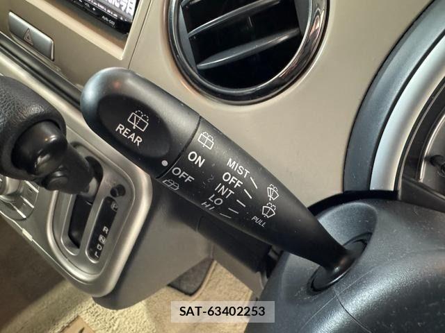 Suzuki LAPIN 2013-06 6674908-17
