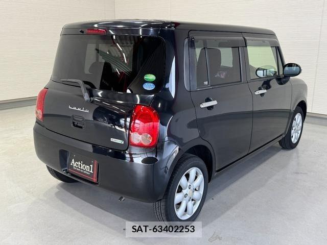 Suzuki LAPIN 2013-06 6674908-3