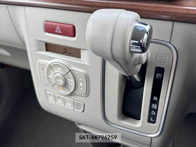 Suzuki LAPIN 2018-11 6674903-24