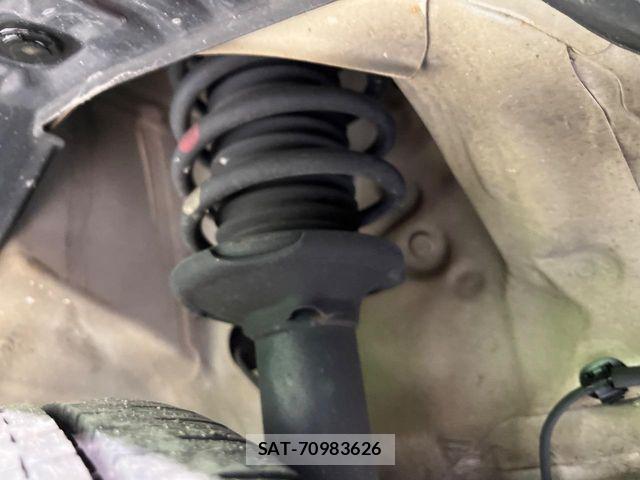 Suzuki LAPIN 2022-05 6715597-19