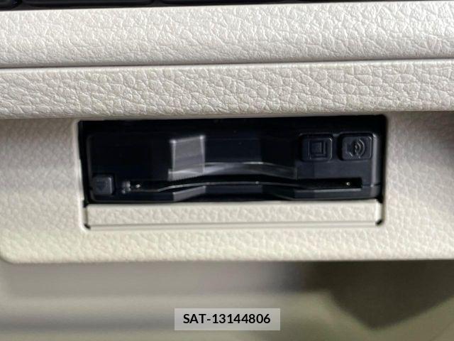 Suzuki LAPIN 2022-05 6813587-6