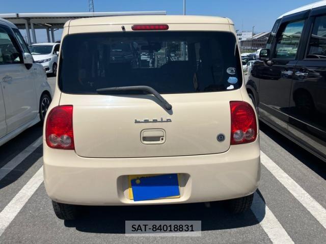 Suzuki LAPIN 2012-02 6901849-4
