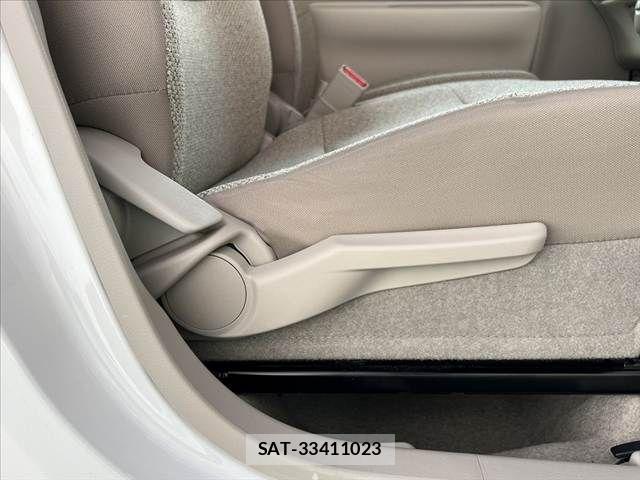 Suzuki LAPIN 2019-05 6901818-23