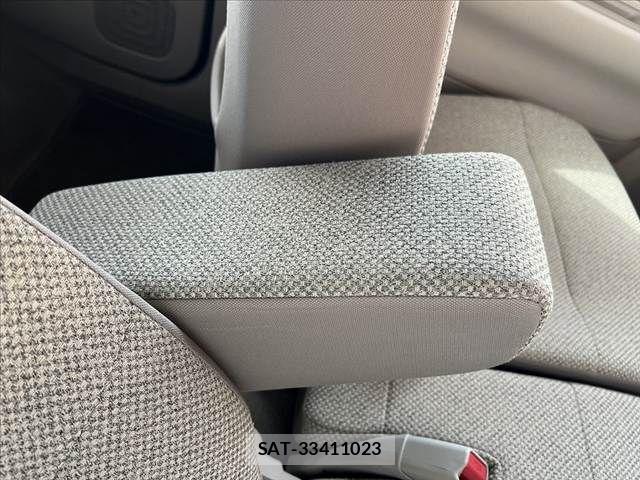 Suzuki LAPIN 2019-05 6901818-27